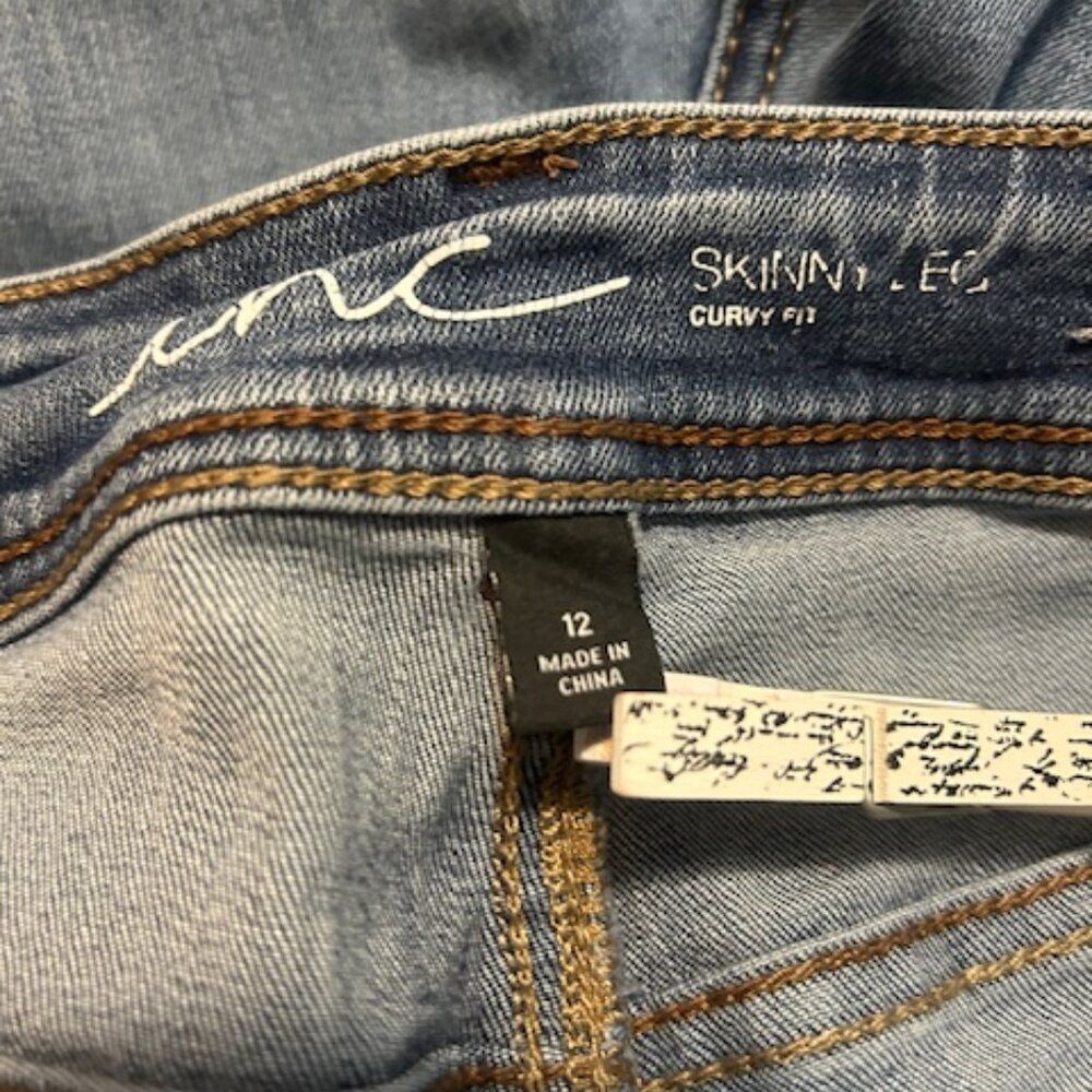 INC Skinny Leg Curvy fit distressed 5 pocket jeans, size 12 - Picture 4 of 5